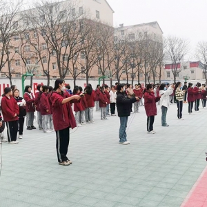 教育艺术部举行“Hold青春 跃动梦想”跳绳比赛