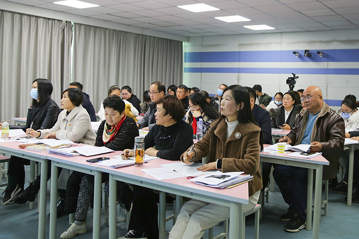 漯河市第一中专举行2021年优质课说课比赛