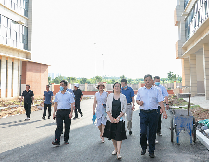 河南省教育厅任远处长到我校调研