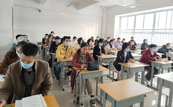 职教改革寻出路 模块教学谋新篇 ――漯河第一中专机电工程部模块化、项目化培训