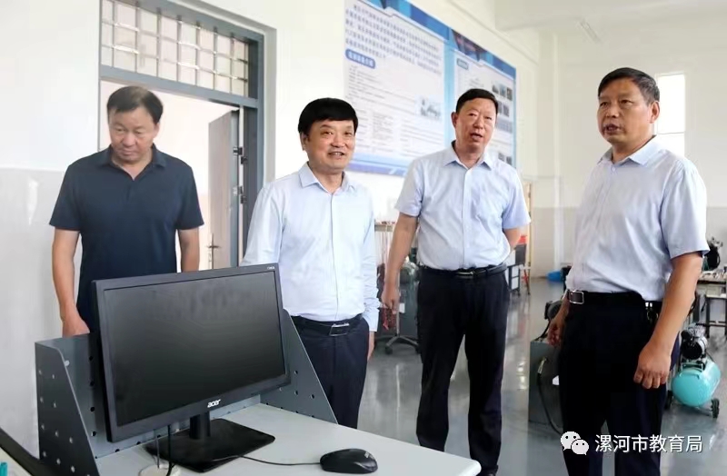 王海东深入我校调研职业教育工作