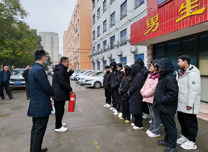 消防演练,为安全筑牢防线